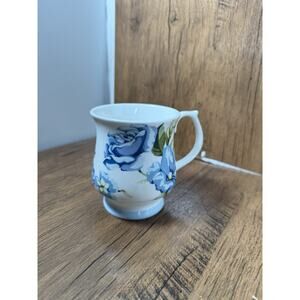 Queens Fine Bone China Bella Rose Blue Teacup Blue Rose